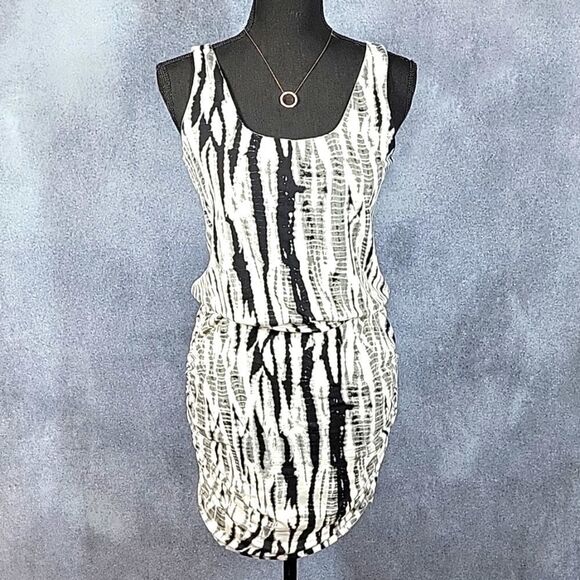TART Collection Quin Tie-Dye Ruched Sleeveless Mini Dress - Picture 7 of 16